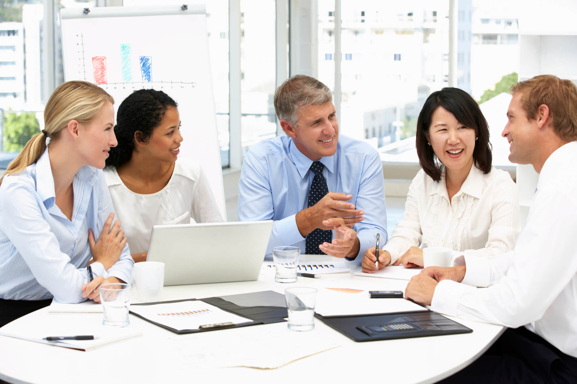 it consultants in florida talking in an office